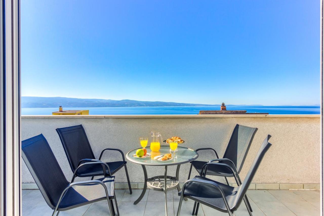 Апартаменты Omis Dream House Blue Sky Экстерьер фото